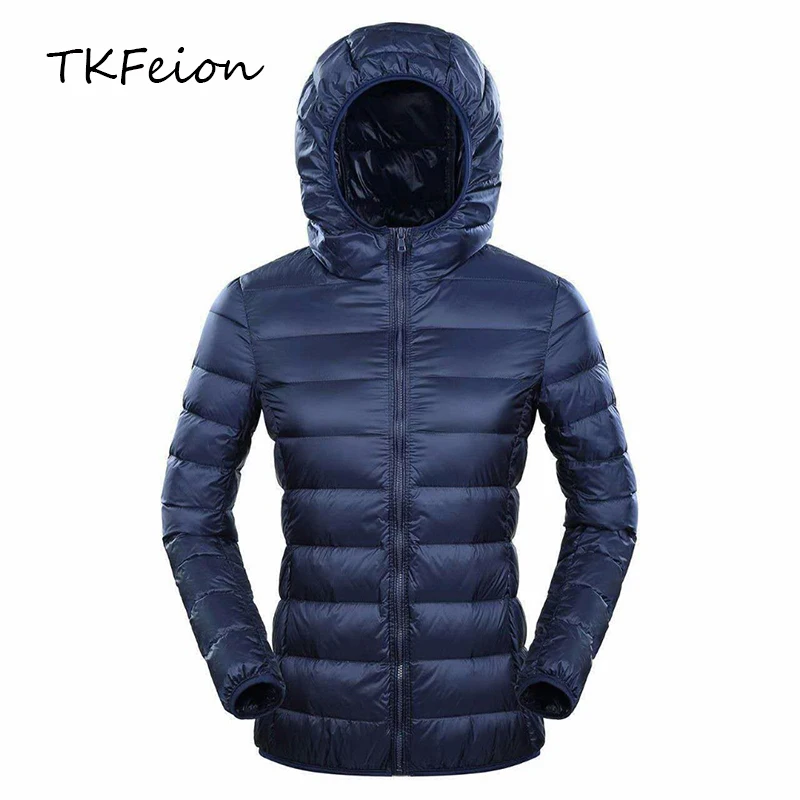 Женская куртка пуховик с капюшоном ультратеплый наполнителем из утиного пуха