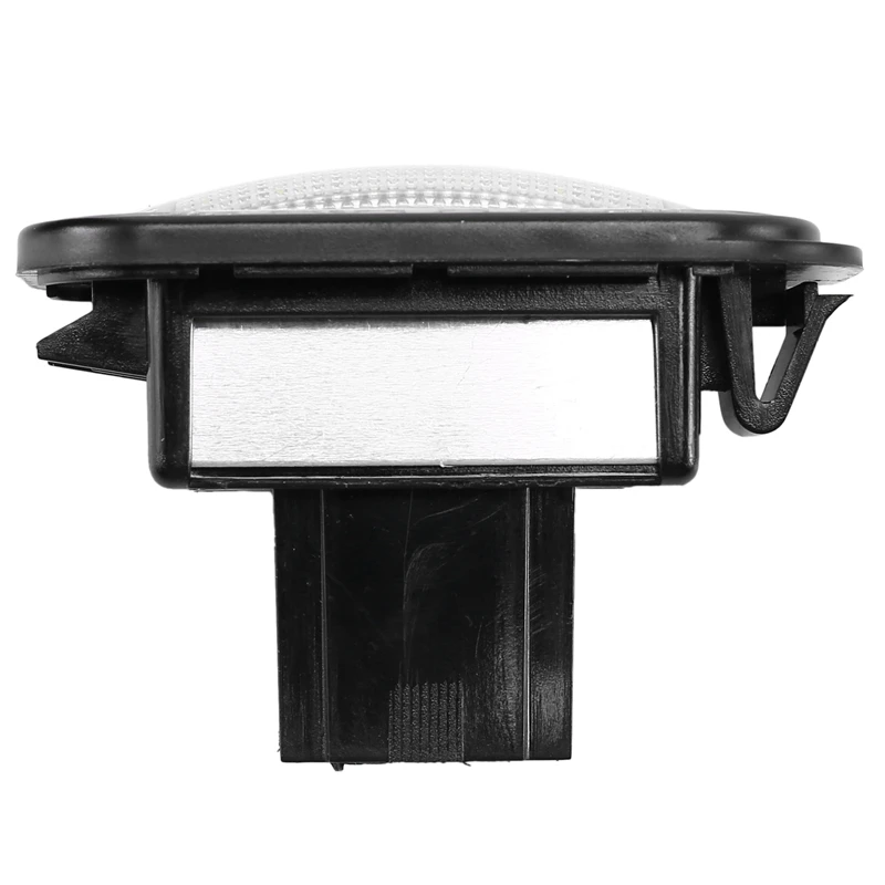 

2Pcs White Led License Plate Light for Mercedes Benz W203 Car Number Plate Lamp for Benz W203 4D 2001-2007