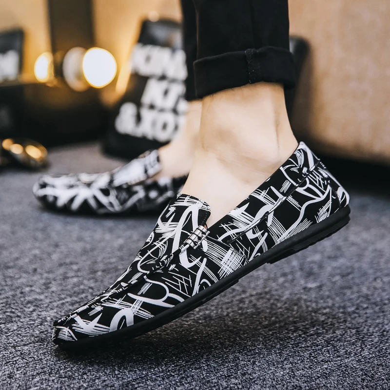 

Мужская обувь для весны и лета Beans Корейская версия для отдыха студентов педаль 39-44