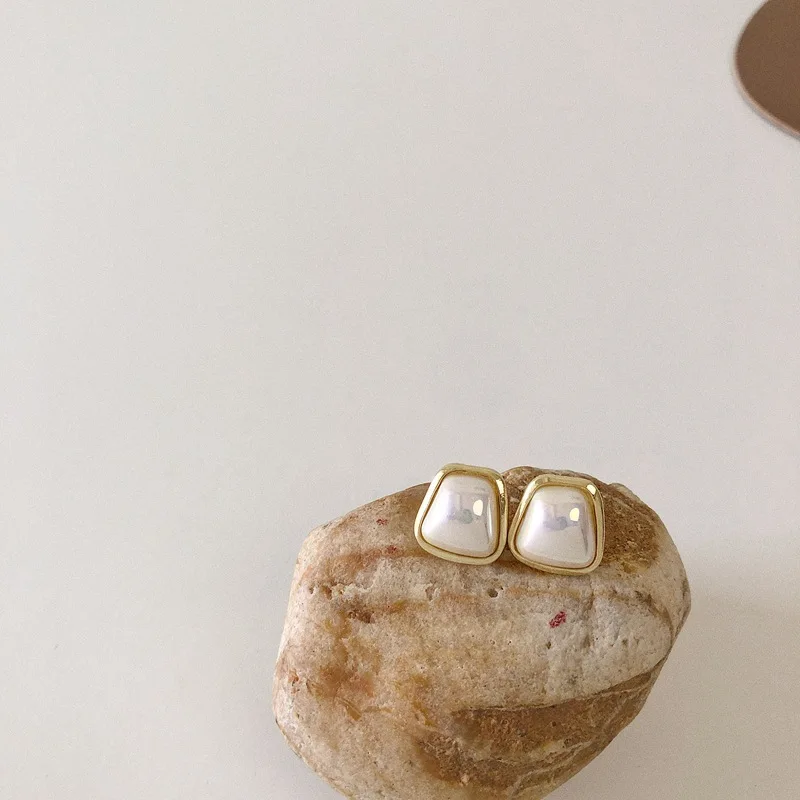 

Geometric Square Earrings For Women Elegant Sweet Korean Stylish Gold Ear Jewellery Ladies Charms Fashion Jewelry