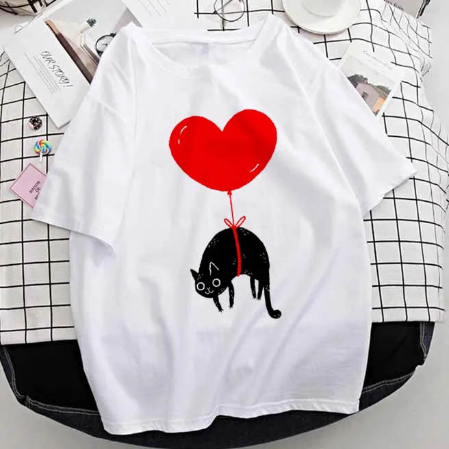 

Повседневная Женская футболка с рисунком панды, девушки, любви, модная футболка с коротким рукавом и мультипликационным графическим рисунк...