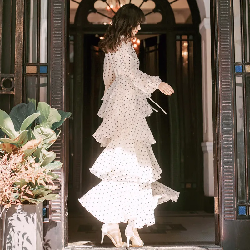 

CBAFU high quality vintage polka dot chiffon long maxi dress women lantern sleeve v neck cake dresses party style vestidos M479