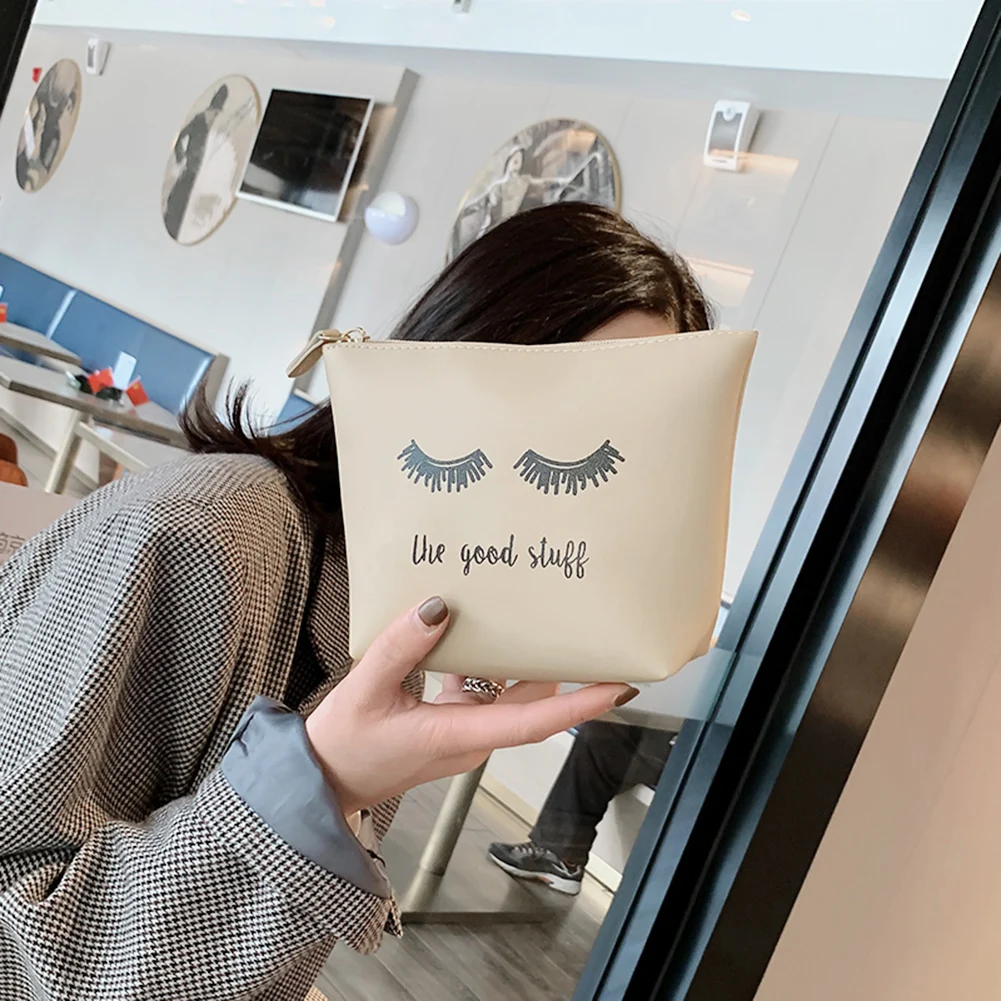 

Creative Letters Print Travel Make Up Clutches Portable Fashion Women Handbag Durable PU Leather Cosmetic Organizer