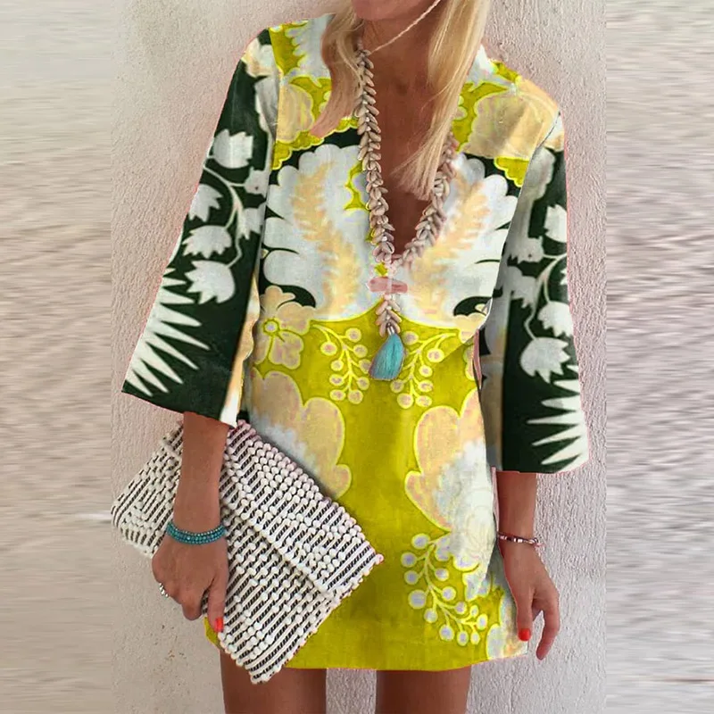 

Женское винтажное платье-трапеция с цветочным принтом и V-образным вырезом