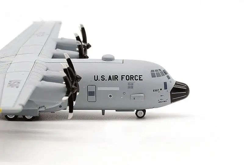 США Lockheed C 130 Hercules 1/200 литой самолет модель самолета очень хорошая детализация| |