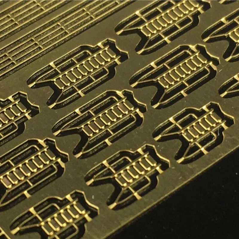 

Photo-Etched PE Handrail & Ladder for 1/700 Model Ship CYPE005 Universal PE Railing Ladder Escalator