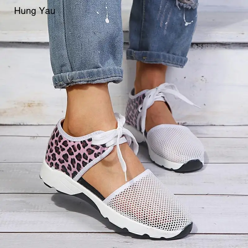 

Women Casual Shoes Sneakers Fashion Light Breathable Summer Sandals Outdoor Beach Vacation Mesh Shoes Female Shoes