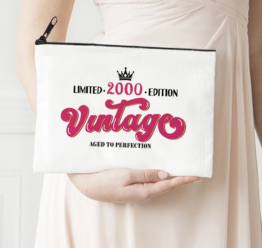 

Vintage 2000 Print Makeup Bag Fashion Cosmetic Organizer Canvas Makeup Case Fashion Mama Toiletry Bag Letter M Print