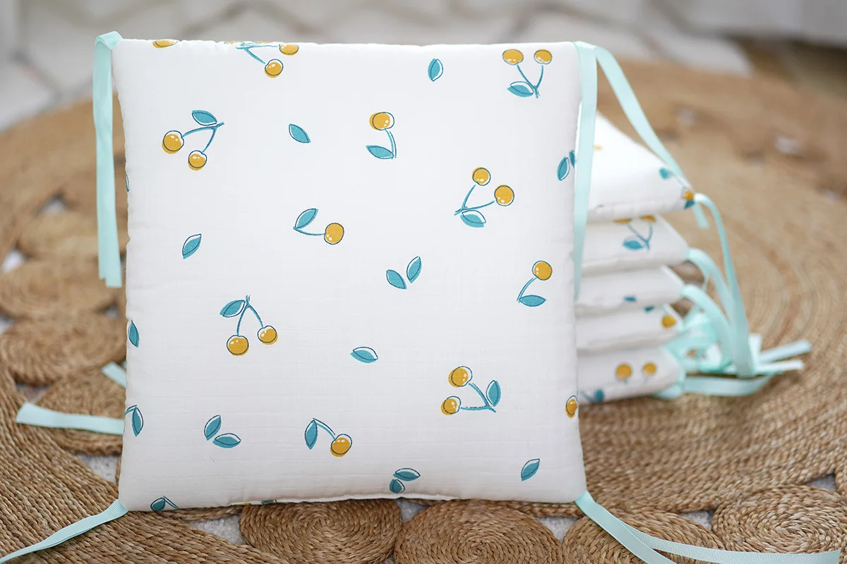 Детская кроватка из чистого хлопка Марлевое ограждение от столкновений бампер