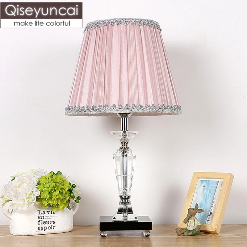 

Postmodern crystal table lamp modern minimalist bedroom bedside lamp light luxury living room decoration table lamp Jane Europea