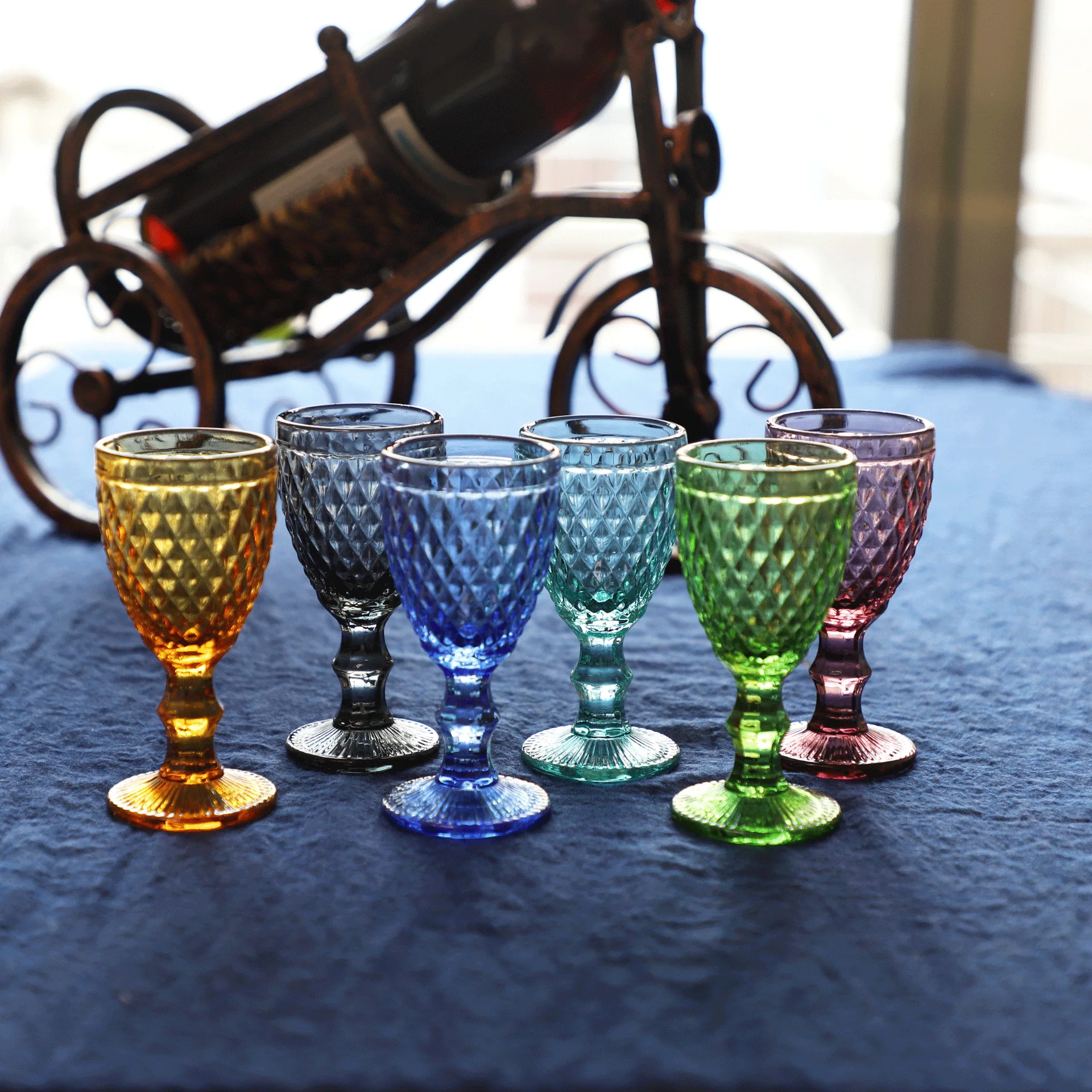 6 Pieces Pack 50ml Vintage Embossed Goblet Pressed Cheap Wholesale Shot Glass Cups Set For Wine Spirit Soju Alcohol 1 Lot