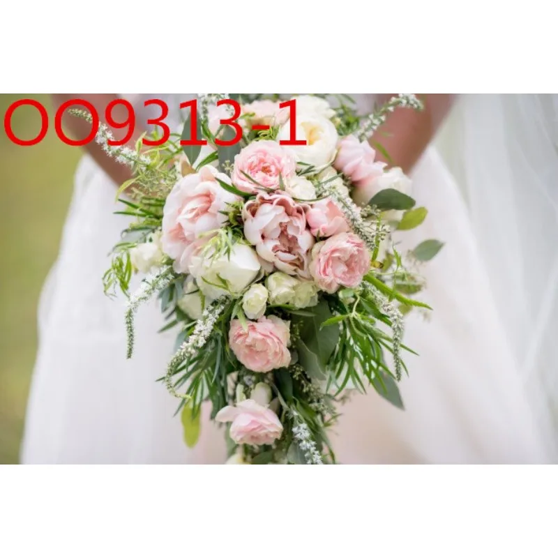 

Weddings and important occasions / Wedding accessories / Bridal bouquets OO9313