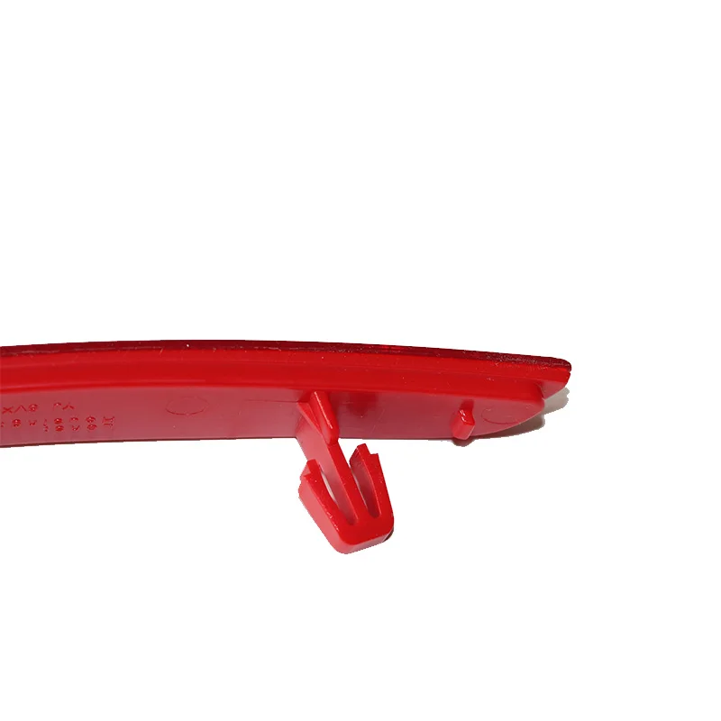 Светоотражатель заднего левого и правого бампера красный 3TD 945 105 106 для SKODA SUPERB