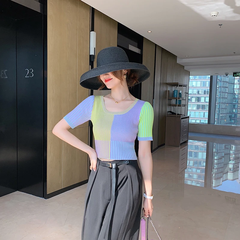 Женский трикотажный сексуальный укороченный Топ для женщин 2020 летний