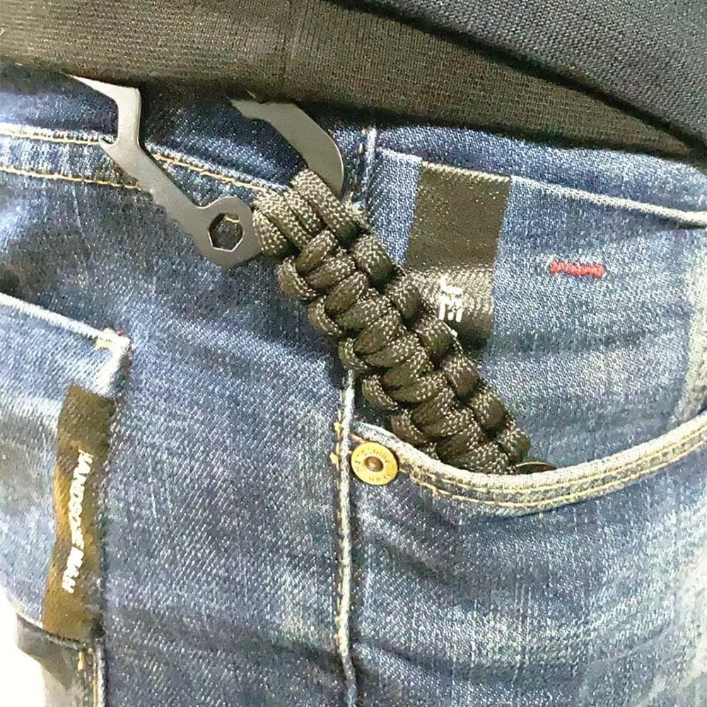 

Outdoor Survival Climbing Keychain Umbrella Rope Woven Multifunctional Zinc Alloy Carabiner