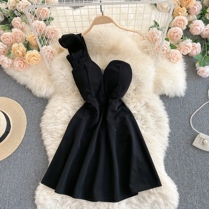 Сексуальным вырезом на спине и вечерние мини-платье женское летнее платье одно