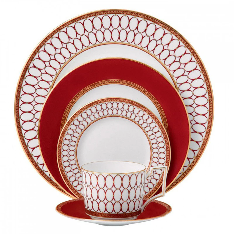 

European Style Elegant Red Ceramics Steak Plate Dinner Tea Cup Saucer Bone China Family Dinnerware Christmas Gifts 1Pcs