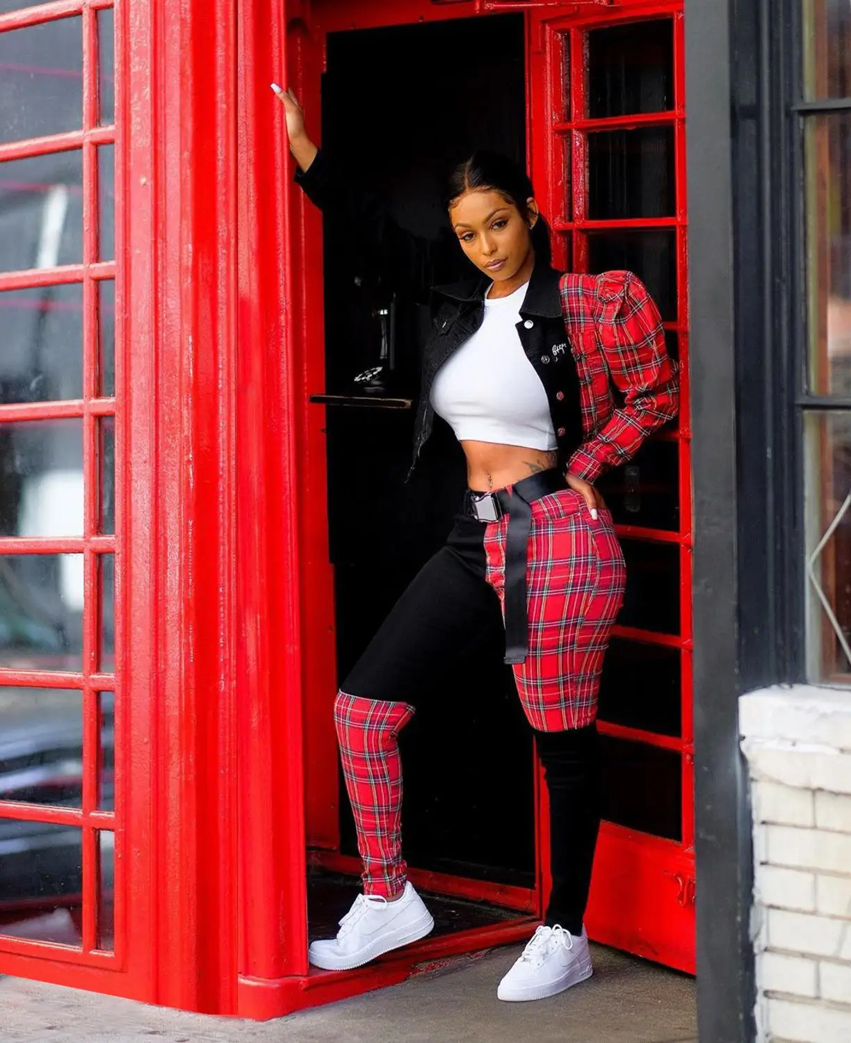 

Plaid Denim 2 Piece Set Women Autumn Fashion Street Plaid Patchwork Skinny Jeans and Long Sleeve Jean Jacket Top 2 Piece Set