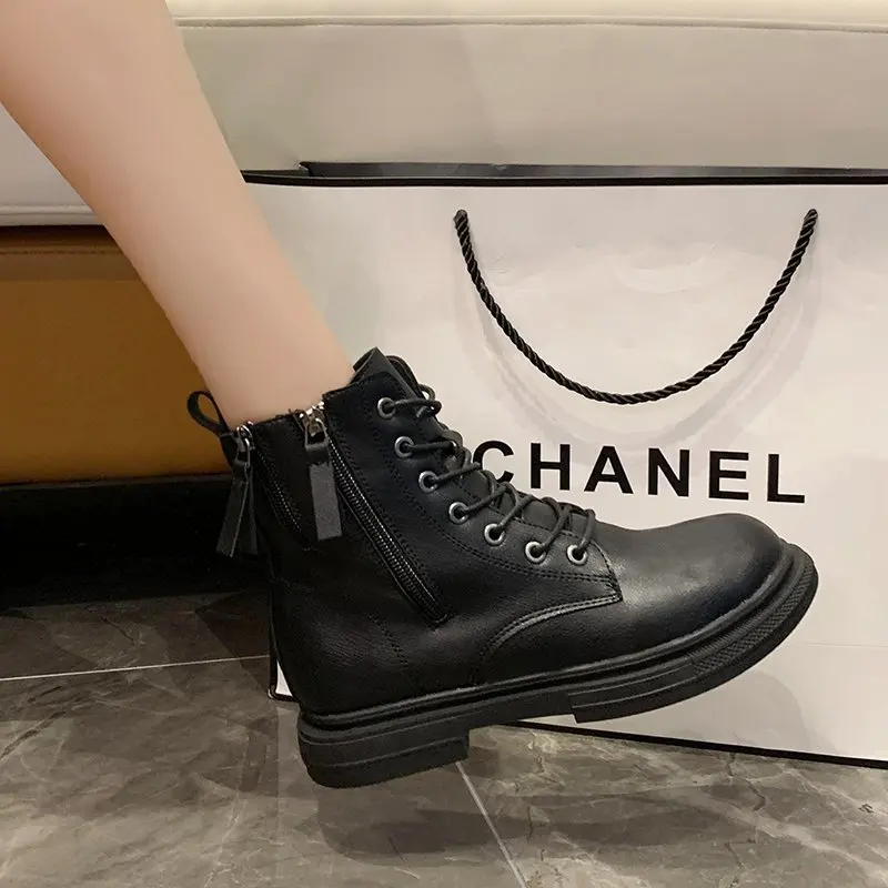 Женские ботинки новинка 2020 зимние мотоциклетные с пряжкой женские на низком