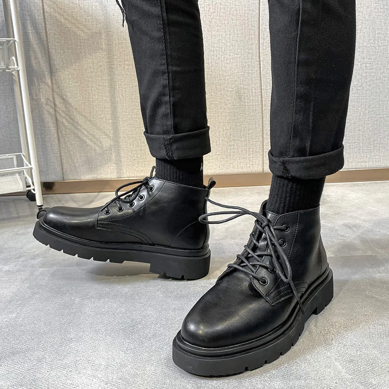 

Men's Shoes