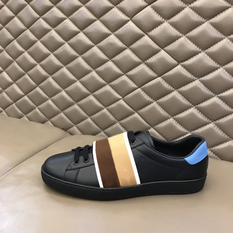 

2021 Men Casual Trainers flat shoes Sneakers Low Top stripe leather Run Away Shoes Sports Running Shoes Luxury Designers Brand