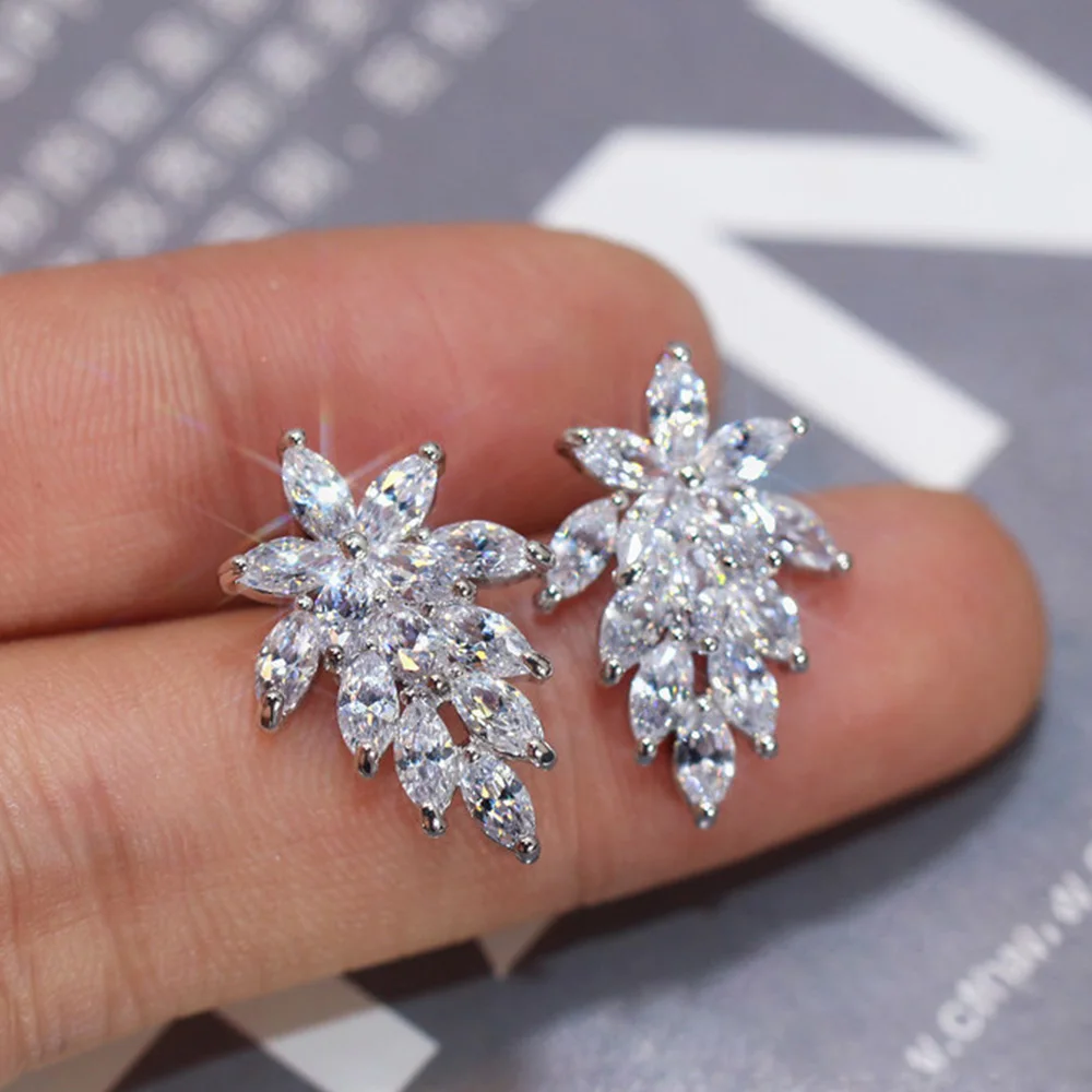 Серьги гвоздики с кристаллами для девочек 1 пара модель 2020 Женские Ювелирные