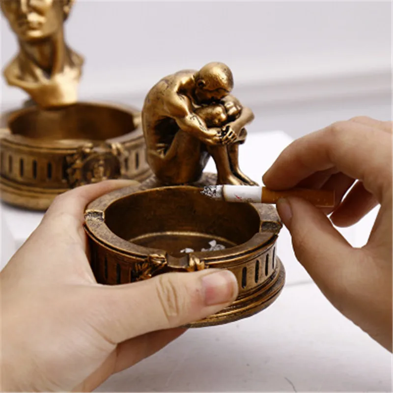 Ретро креативная фигурка Мужская пепельница подставка для табака и сигарет из