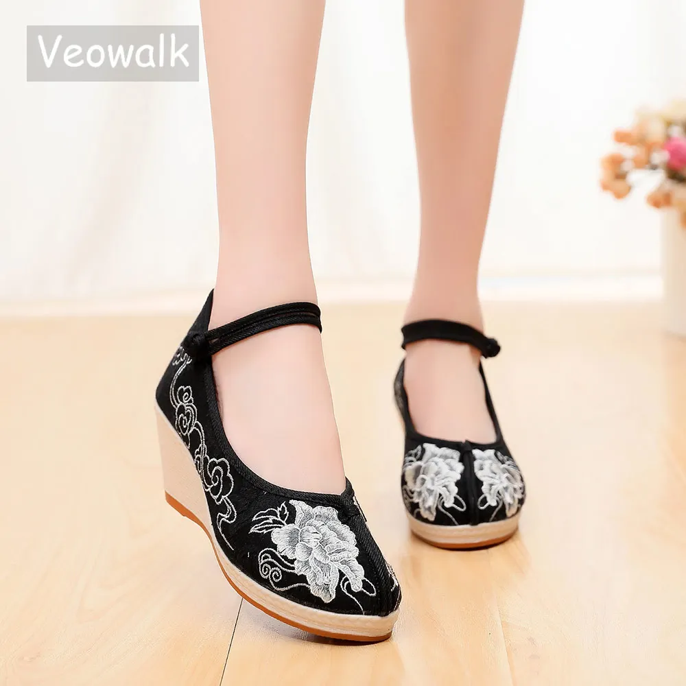 

Veowalk Jacquard Cotton Fabric Women Embroidered Wedge Platform Shoes Ladies Cloth Ankle Strap High Heels Comfort Chinese Pumps