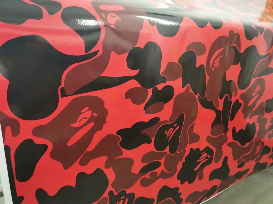 Глянцевая черная красная камуфляжная искусственная кожа Виниловая наклейка для