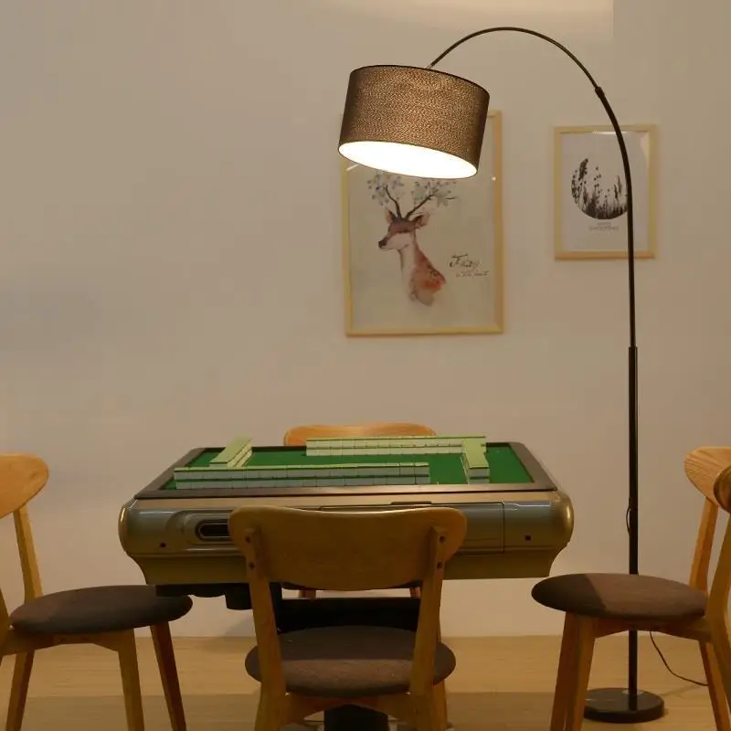 Кварто салонный ламповый светильник настольная лампа трехгоршечный торшер |