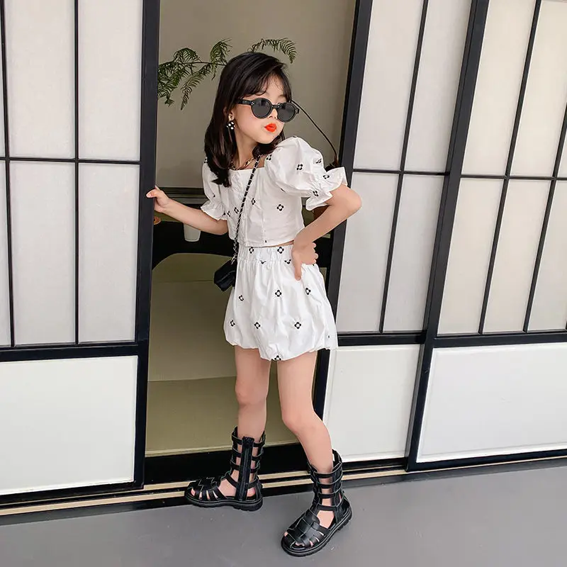 Комплект летнего платья для девочек новинка 2022 шорты с цветочным принтом детская