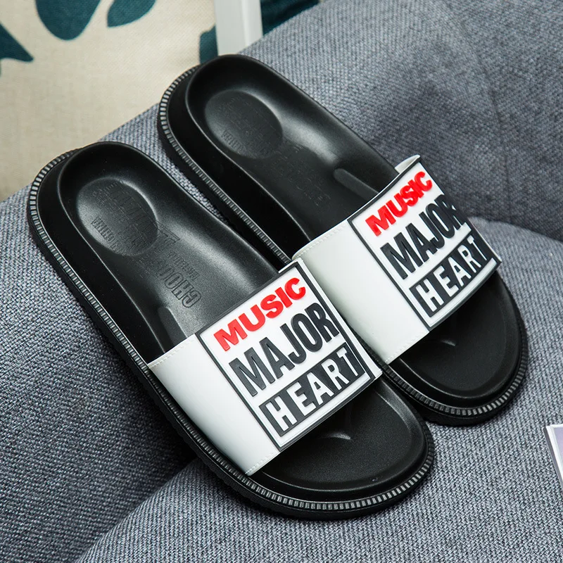 Шлепанцы для влюбленных мужчин летние тапочки душа сланцы пляжа плоская подошва