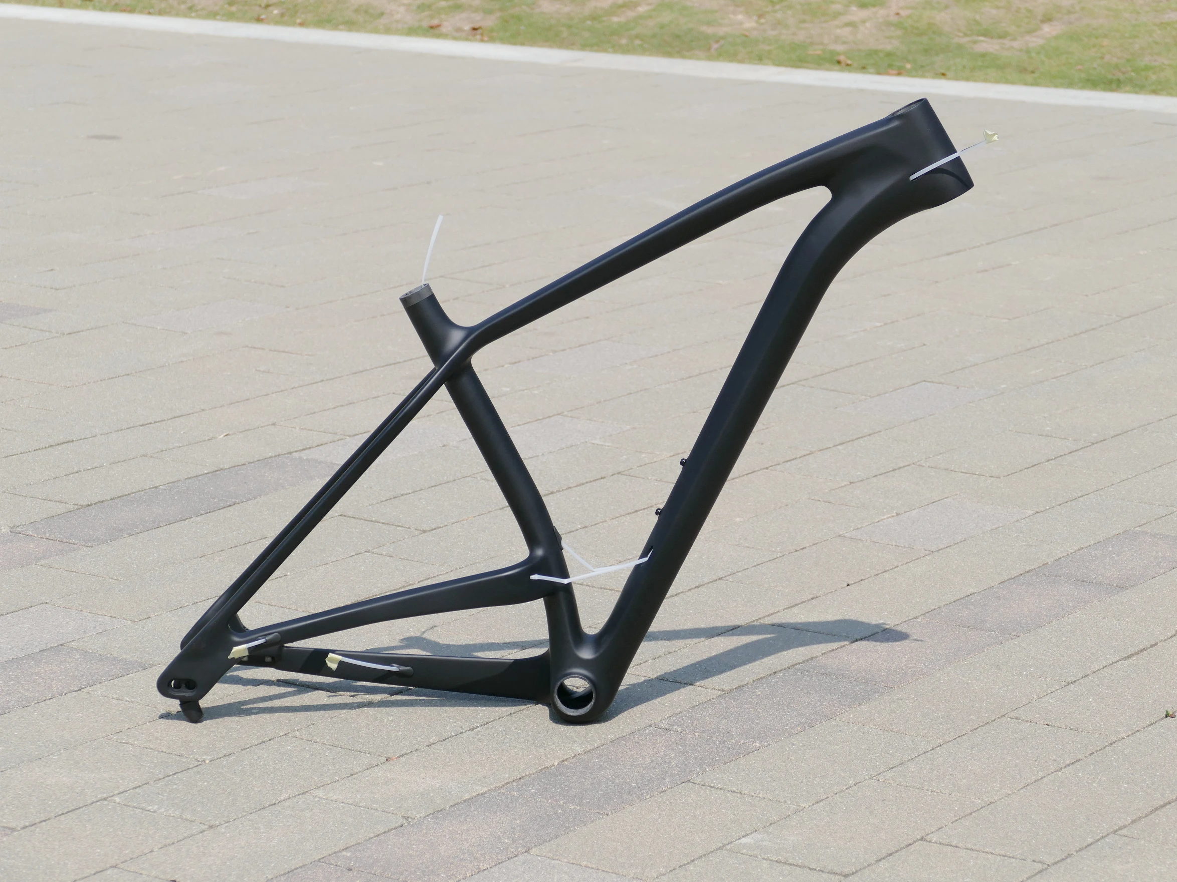 Полностью карбоновая рама для горного велосипеда UD Matt Toray Carbon 29ER Plus Boost + 21