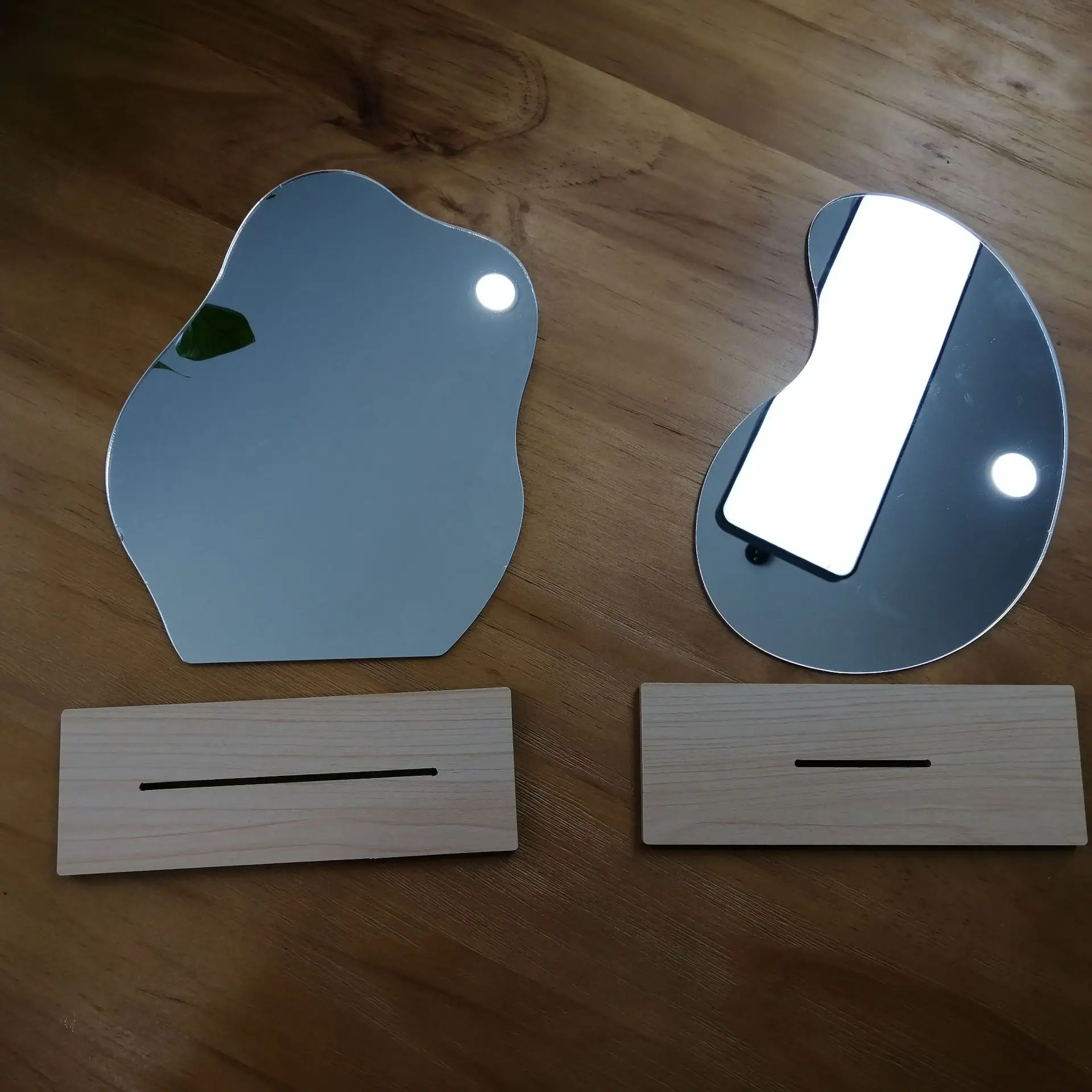 

Korean Style Makeup Mirror Irregular Acrylic Decorative Desktop Dressing Mirror Wooden Base Cosmetic Beauty Tools Dropshipping