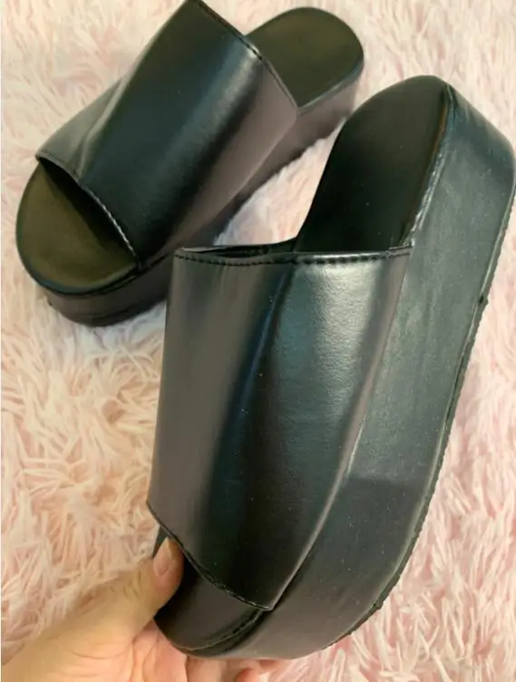 

Women Slippers 2020 Summer Beach Slippers High-heel Flat Non-slip Waterproof Platform Durable Sandals Outdoor Beach Flip Flop