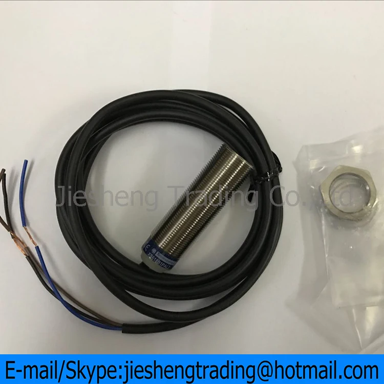 

Original Germany Telemecanique XS618B1PAL2 Photoelectric Sensor Proximity and Presence Sensors Inductive Sensor