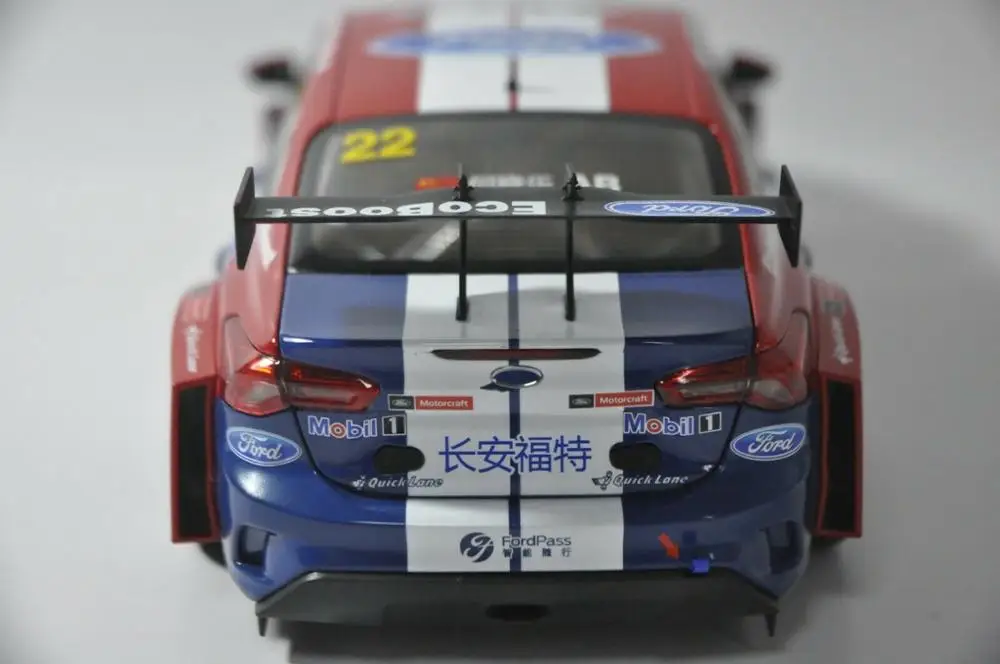 1:18 литая модель для Ford Focus 2019 синий гоночный автомобиль #22 сплав игрушечный