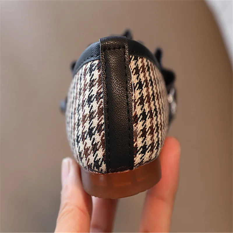 

2021 Autumn New Korean Style Soft Bottom Breathable Princess Shoes Single Ruffles Plaid Mary Janes Girl Shoes Toddler Baby