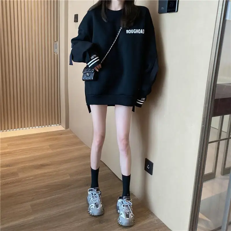 

Non-pilling plus velvet warm winter new Korean loose long sleeve top long-sleeved sweater women's ins