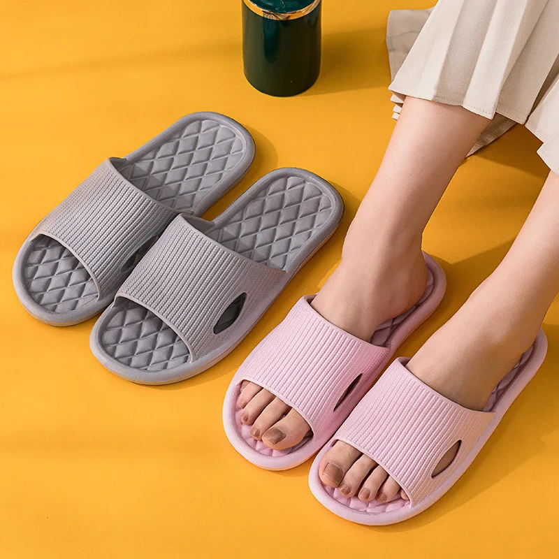 

2021 Flatform House Slippers Men Women Non-slip Bathroom Footwear Boys Girls Lovers Flip Flops Summer Beach Sandals sandalias