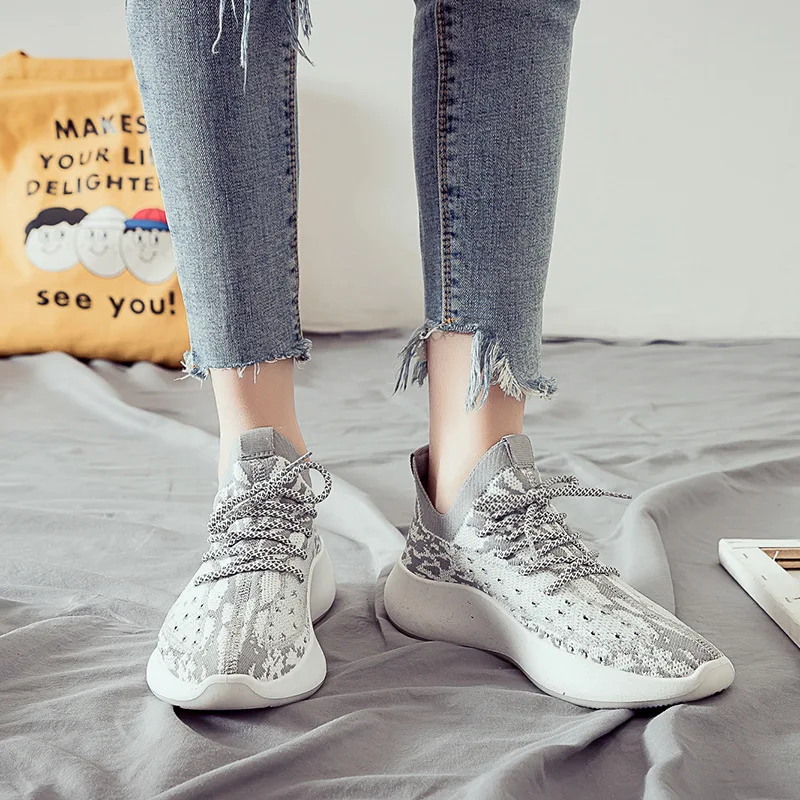 Кроссовки на платформе женская обувь дышащая спортивная для бега кроссовки