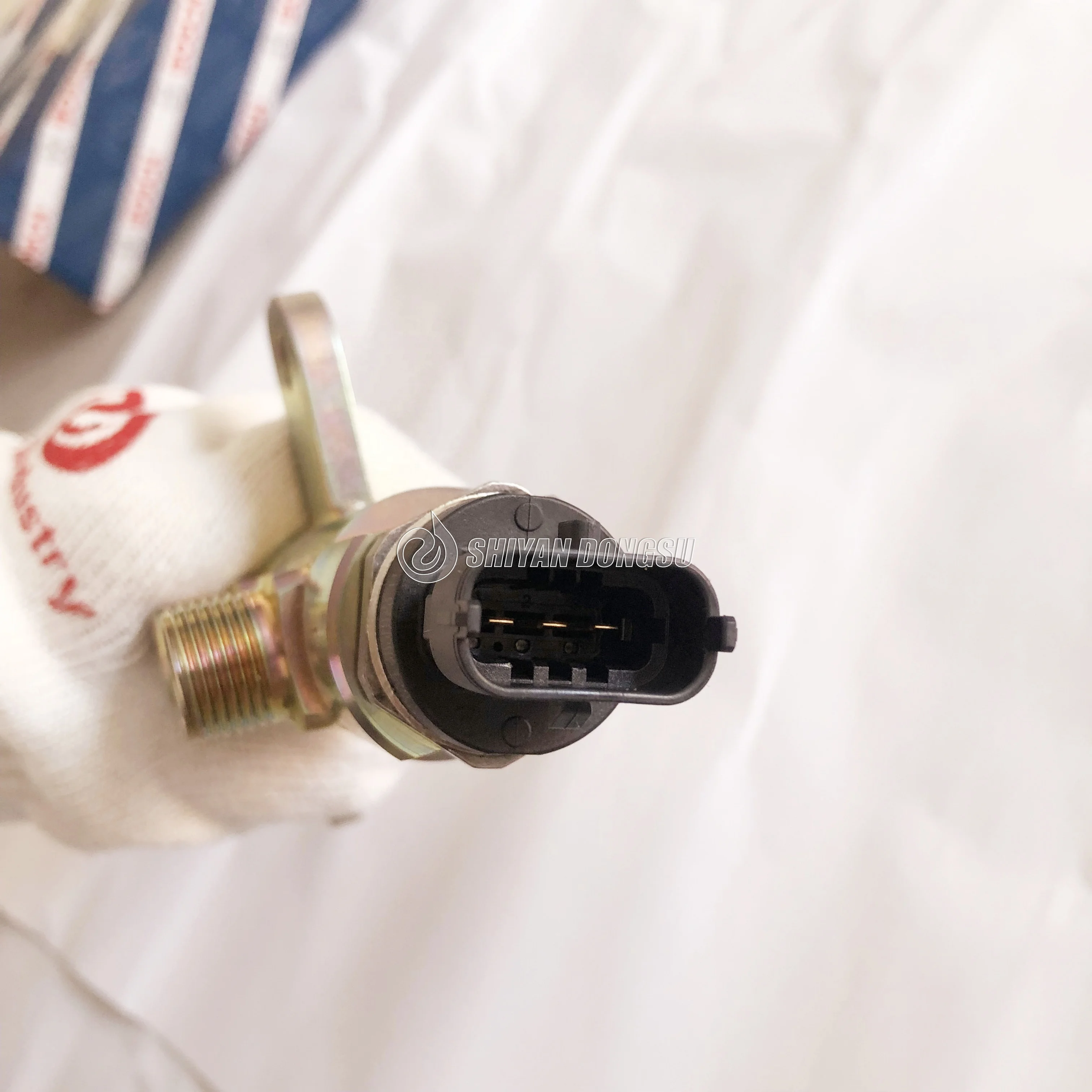 

Genuine Diesel Engine ISBE Common Rail Fuel Pipe 0445226042 3977530