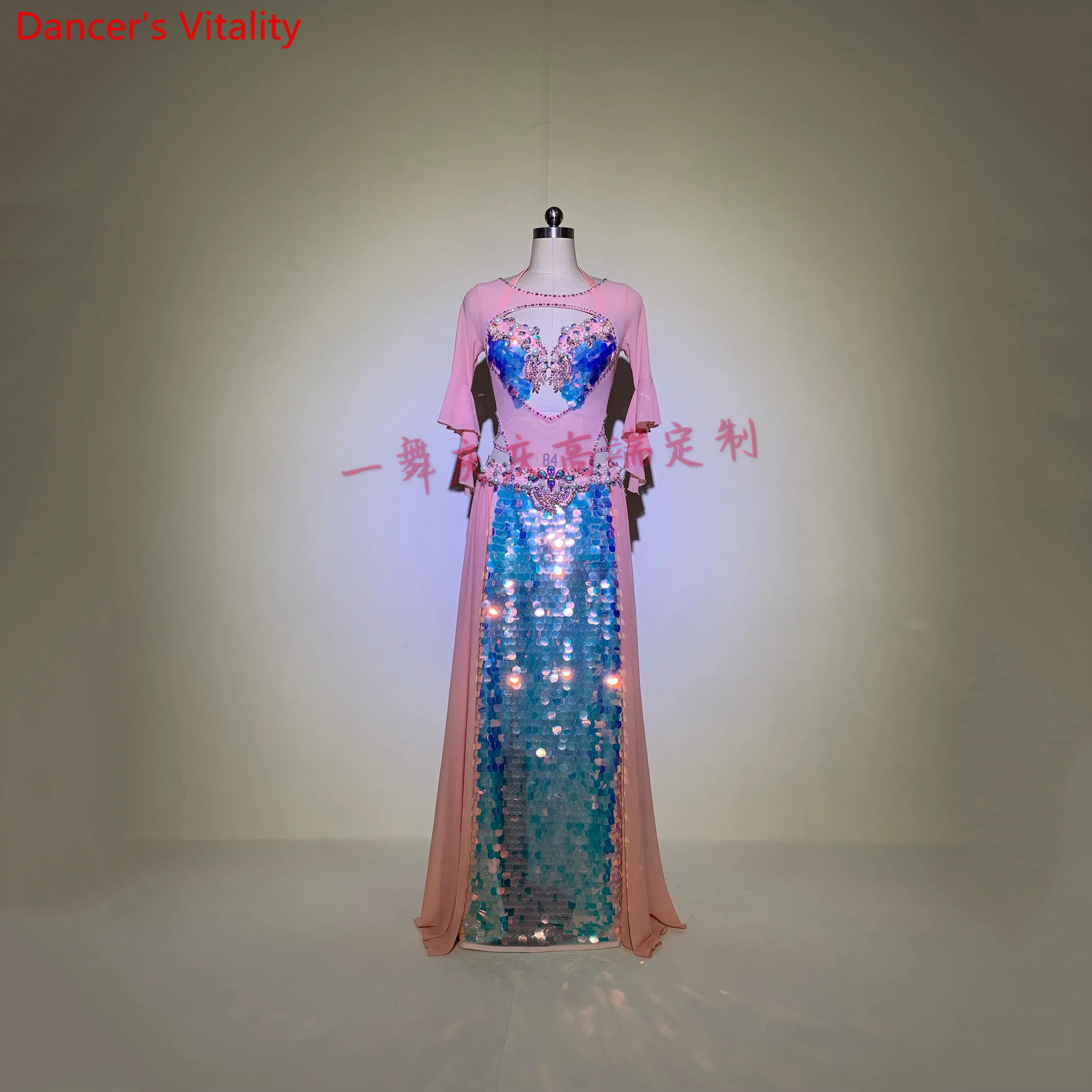 Женский костюм для танца живота прозрачный с бюстгальтером и юбкой блестками