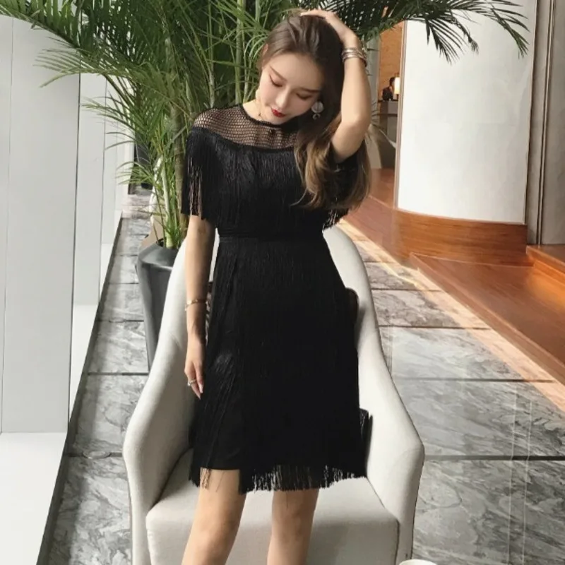 

SHENGPALAE Elegant Kahki Tassel Dress Women's Summer 2021 New Round Neck Waist Short Sleeve Hollow Out Mini Dresses Female Tide
