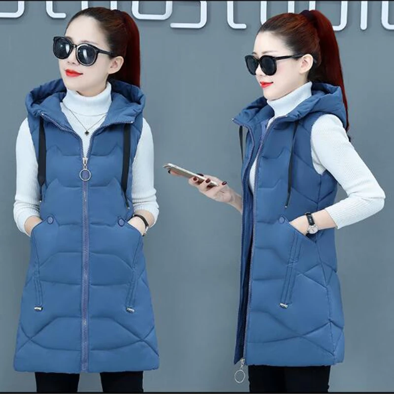 Жилет женский осенне-зимний длинный с капюшоном батальных размеров 3XL | Женская