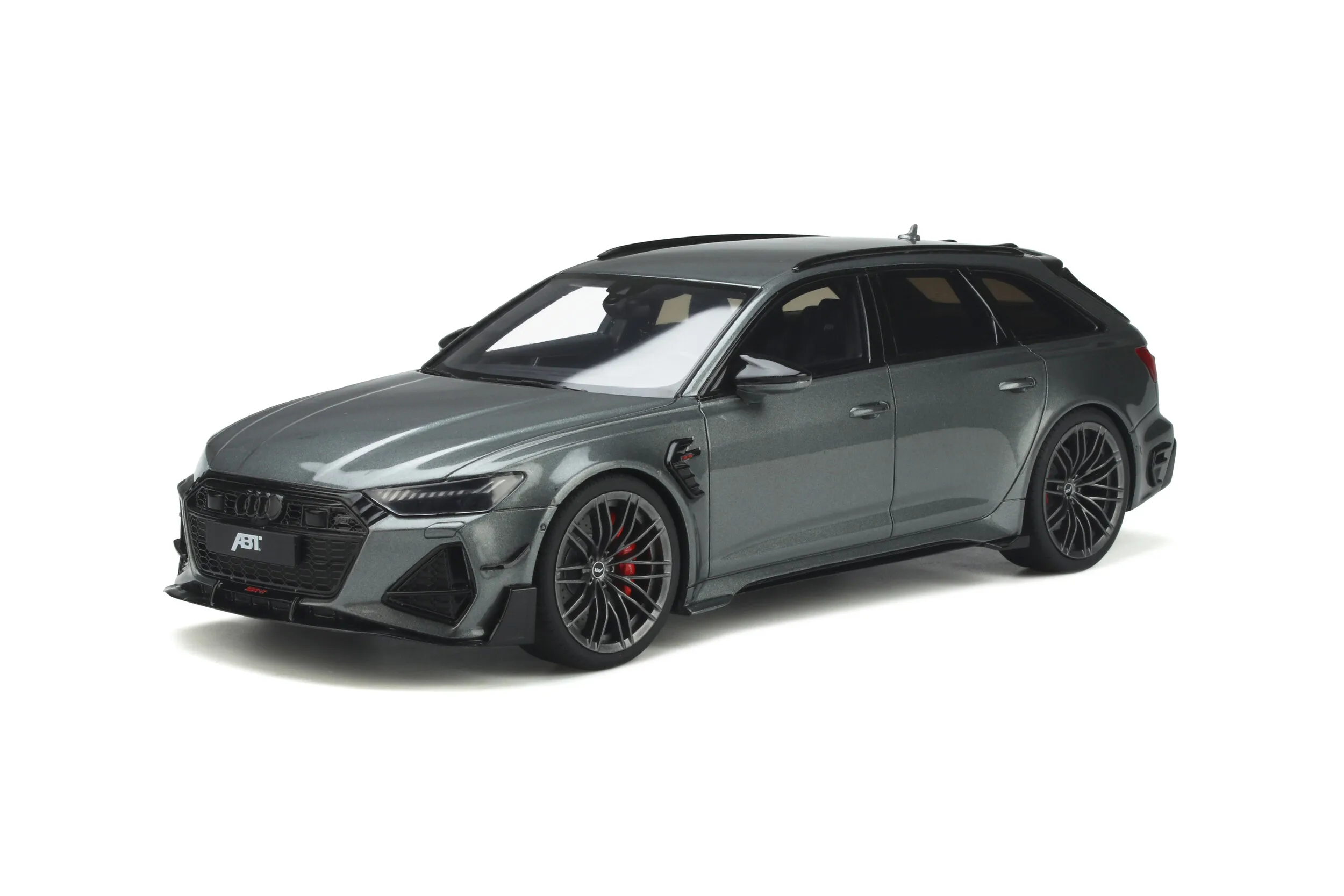 

Коллекционная литая модель автомобиля GT SPIRIT 1/18 Abt RS 6-R, ограниченная серия
