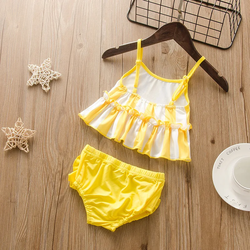 

2020 Summer Children Sets Fashion Strap Patchwork Striped Tops Yellow Solid Shorts Casual 2Pcs Girls Clothes Sets 1-7T