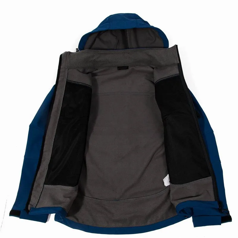 

2020 Autumn Winter New Warm Daiwa Fishing Jackets Men Outdoor Waterproof Fleece Climbing Fishing Clothing Hooded Soft Shell