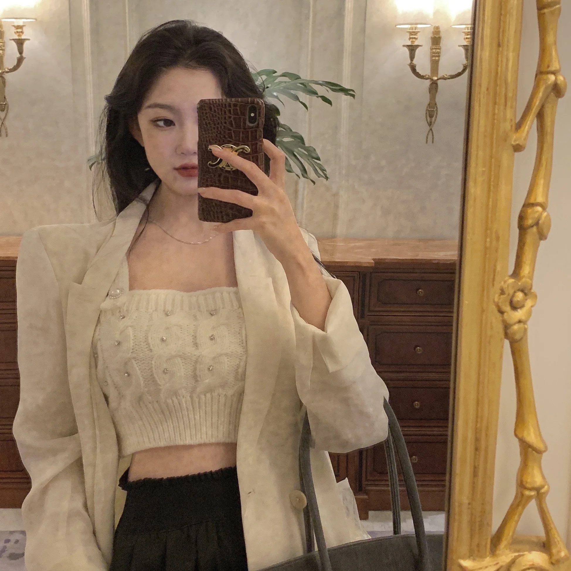 

Стразы вязаный слинг Rac