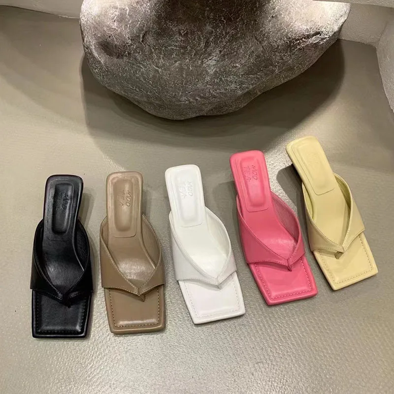 

2021 New Summer Women Flip Flop Thin Med Heel Ladies Slipper Outdoor Causal Slip On Sandal Shoes Female Fashion Elegant Slides